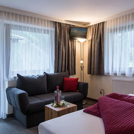 Haus Hochland Tux