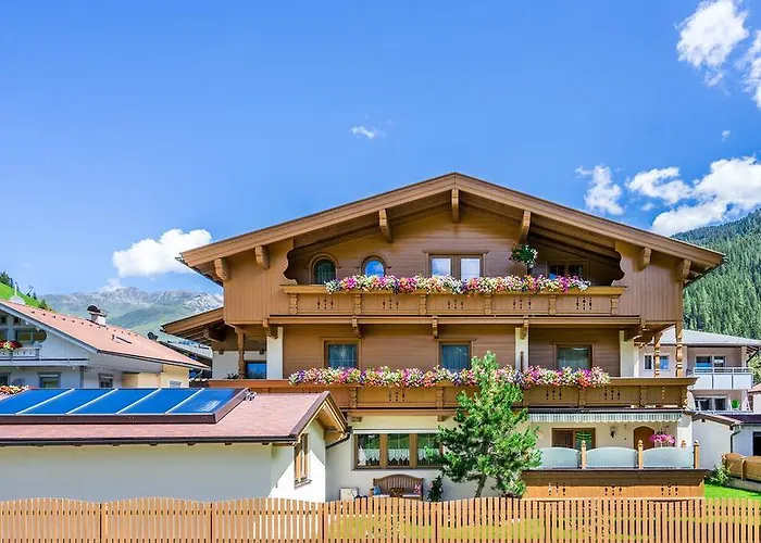 بيت ضيافة Haus Hochland تكس