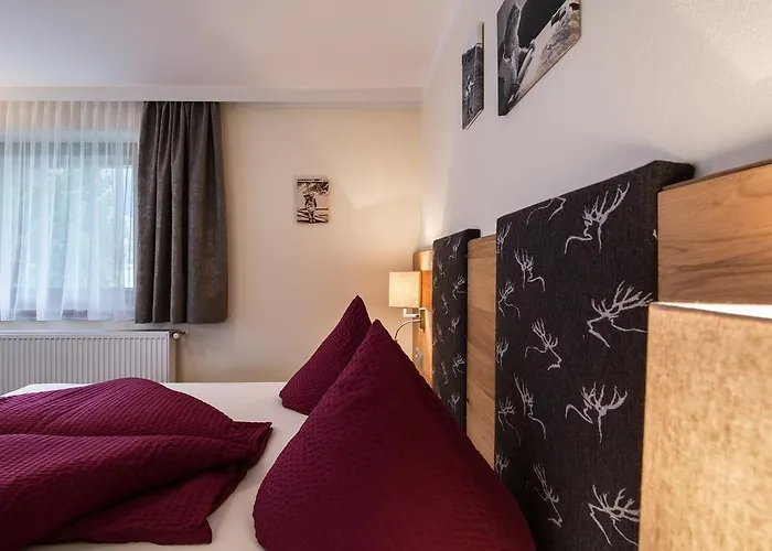 بيت ضيافة Haus Hochland 3*